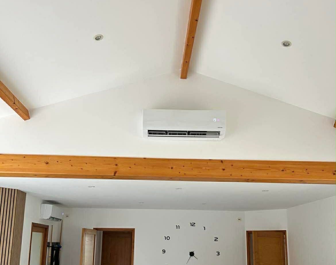 Installation climatisation salon par ClimElec 79